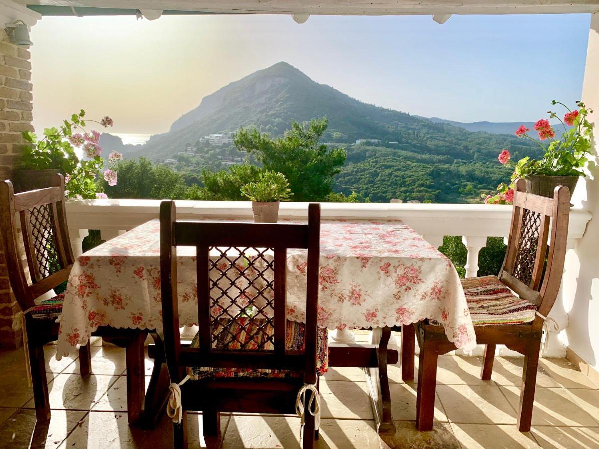 Vátos Ermones Odyssesas Bungalow מראה חיצוני תמונה